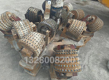 四川專業施工礦山電纜孔 水管孔 泄水孔 爆破孔 四川專業施工礦山電纜孔 水管孔 泄水孔 爆破孔